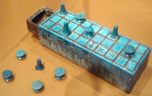 See board belonging to Amunhotep III. Image courtesy of wikimedia commons.